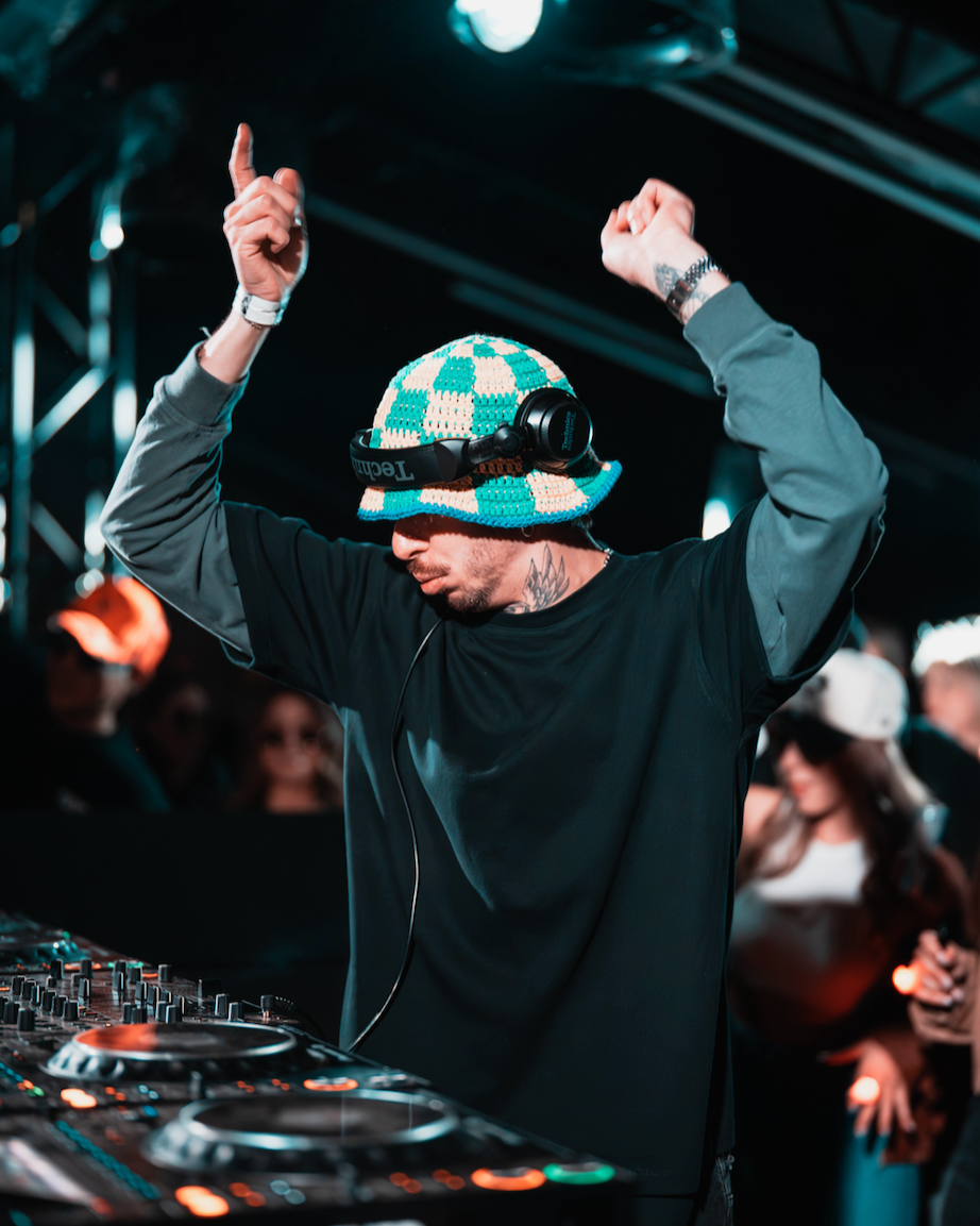 Brazil Crochet Bucket Hat